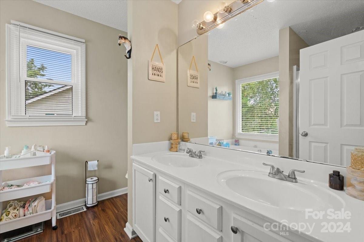 Taylor Oaks - Residential