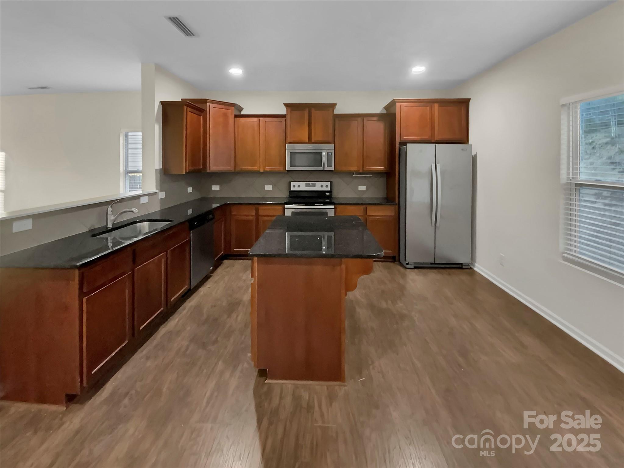 2305 Bloomfield Drive