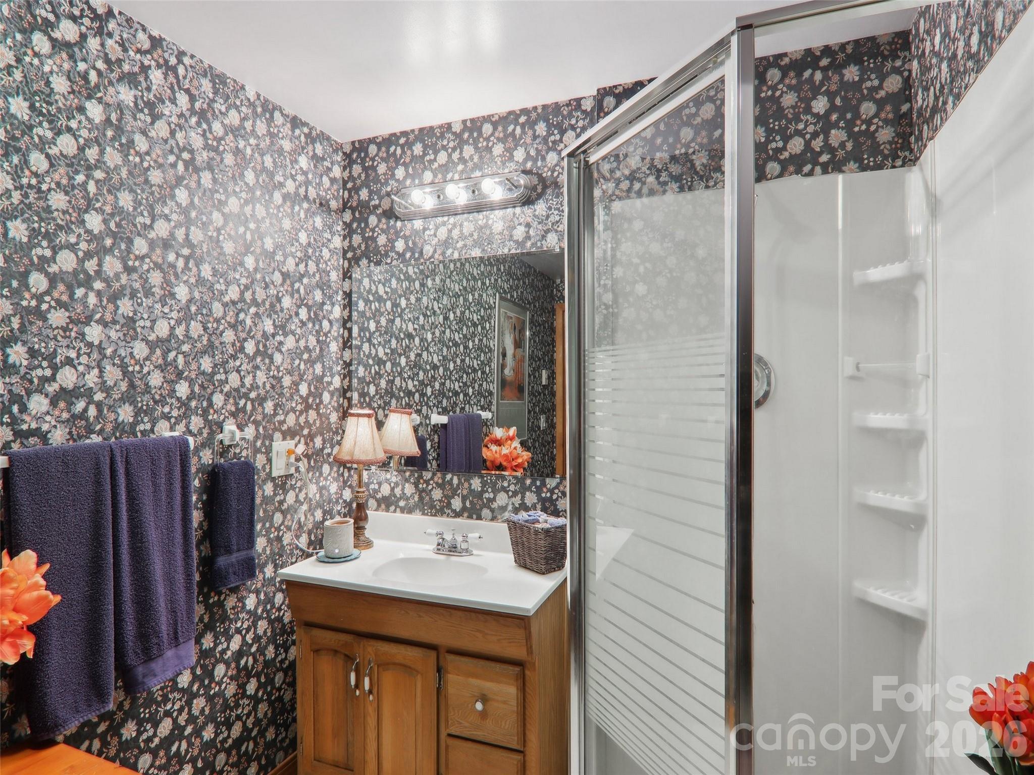 J Creek Estates - Residential