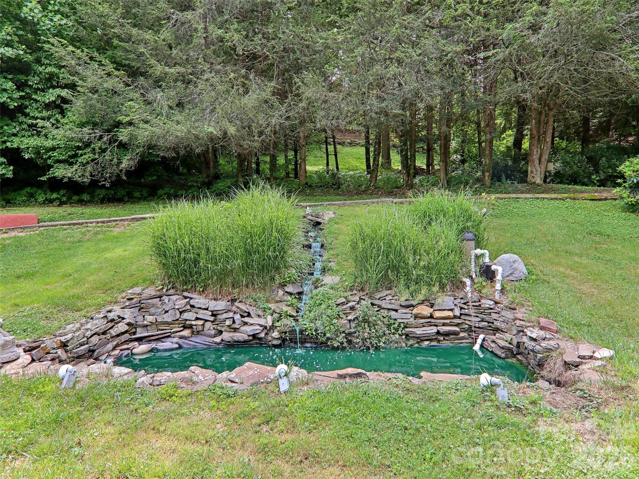 J Creek Estates - Residential