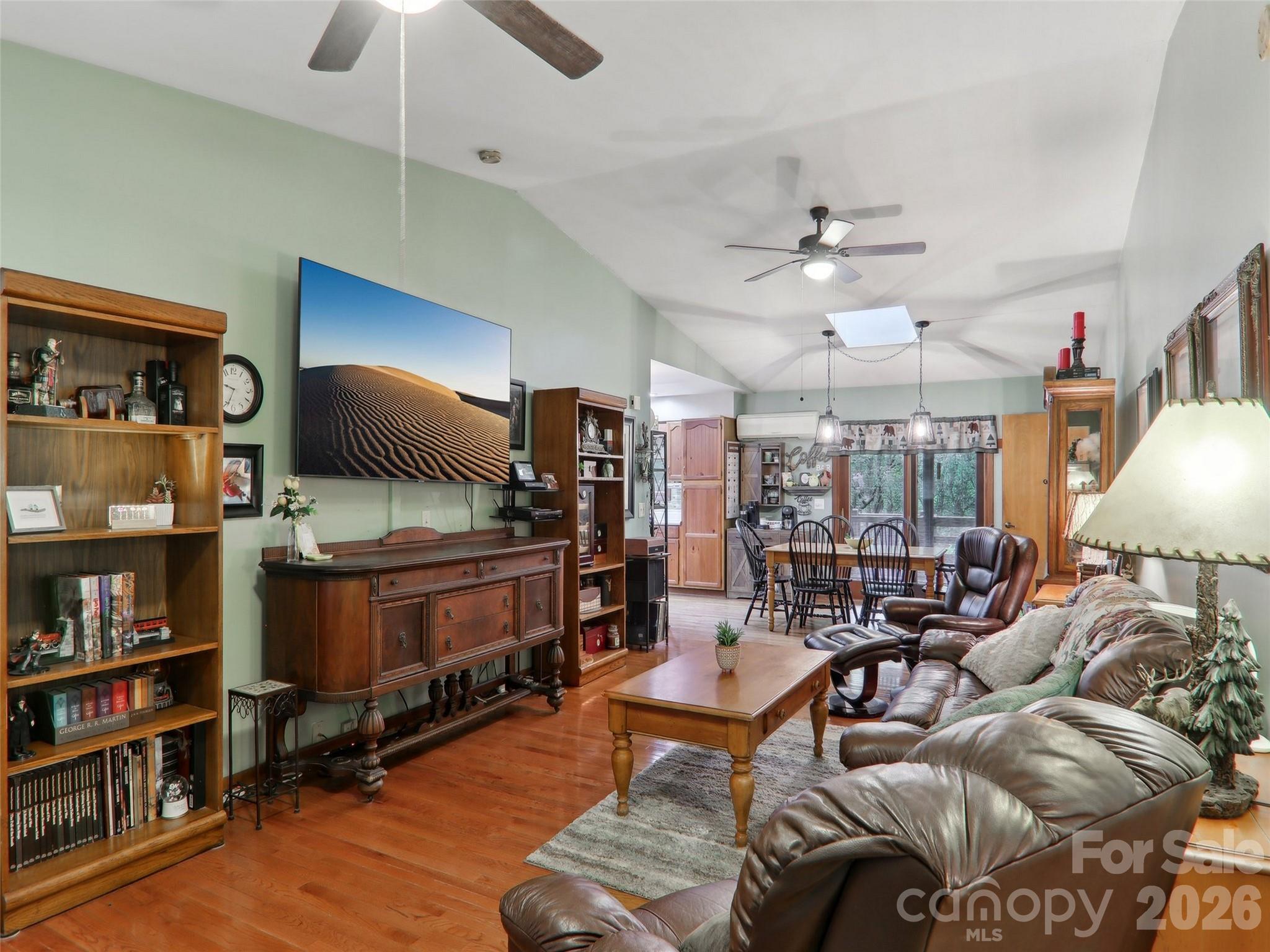 J Creek Estates - Residential