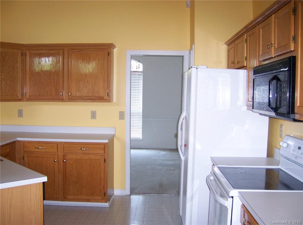 Claiborne Woods - Residential Lease