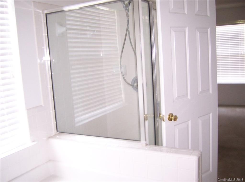 Claiborne Woods - Residential Lease