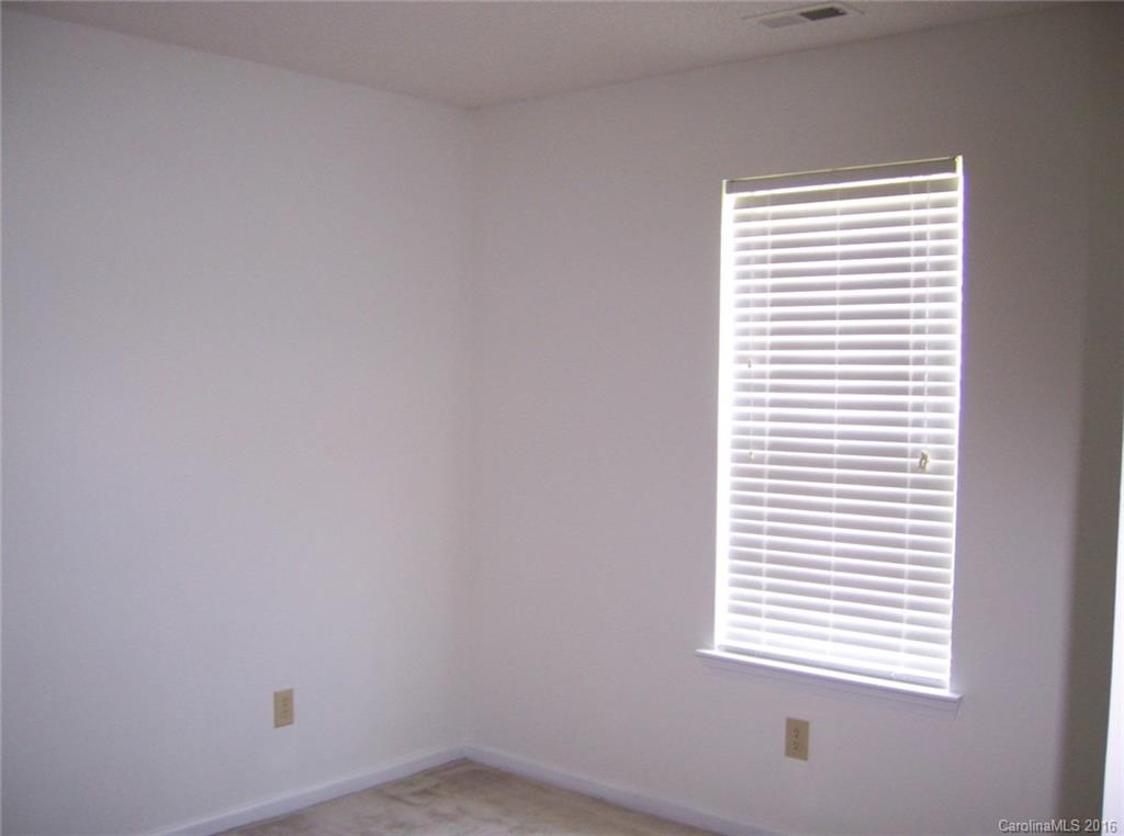 Claiborne Woods - Residential Lease