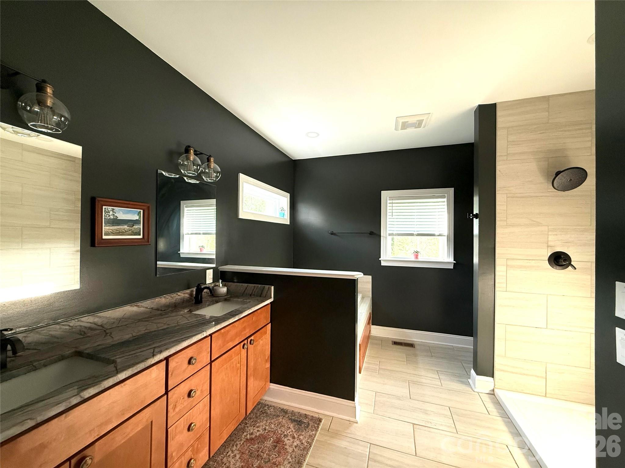 Arlington Oaks - Residential
