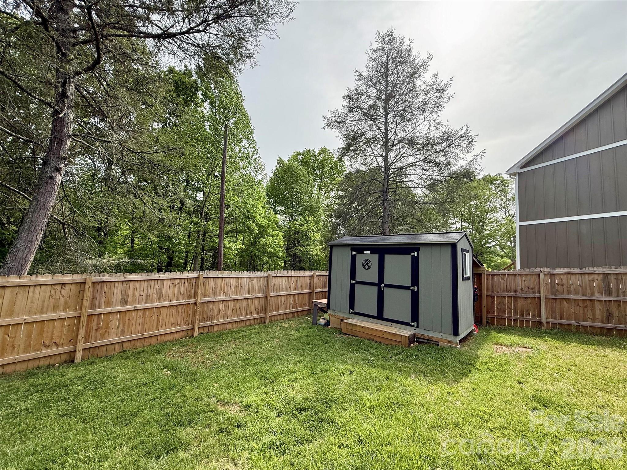 Arlington Oaks - Residential