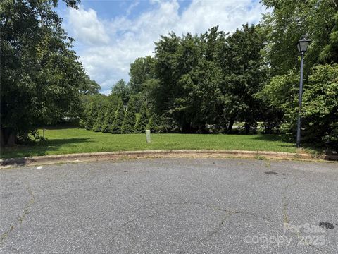 1147 10th Street Lane NW Hickory NC 28601