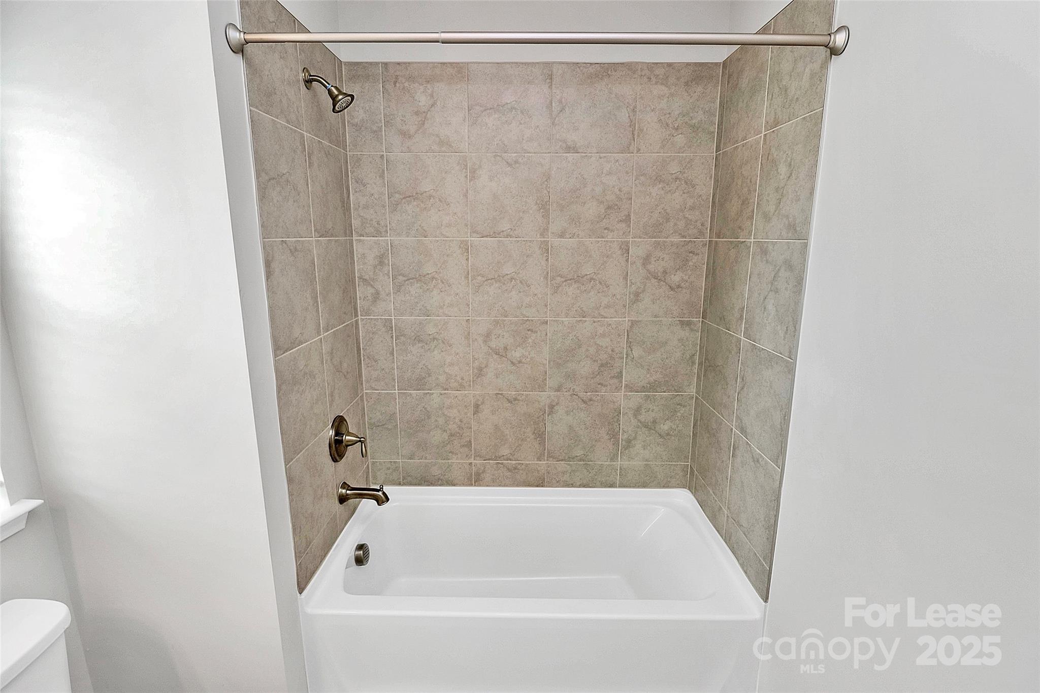 Auden - Residential Lease