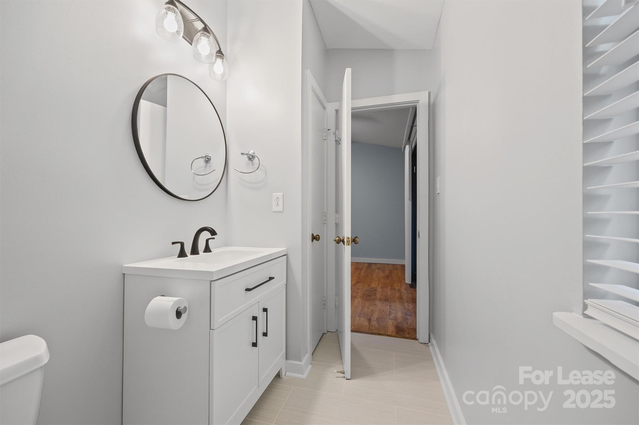 Lake Wylie Woods - Residential Lease