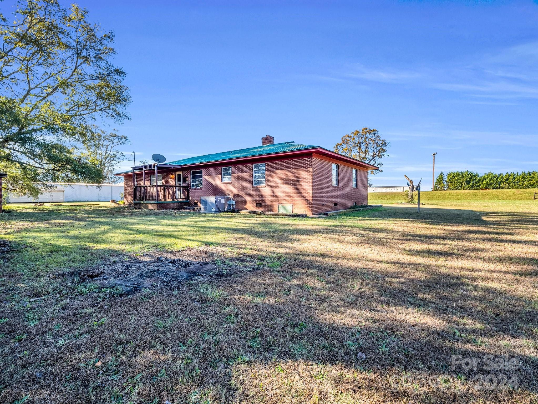 301 Doggett Road