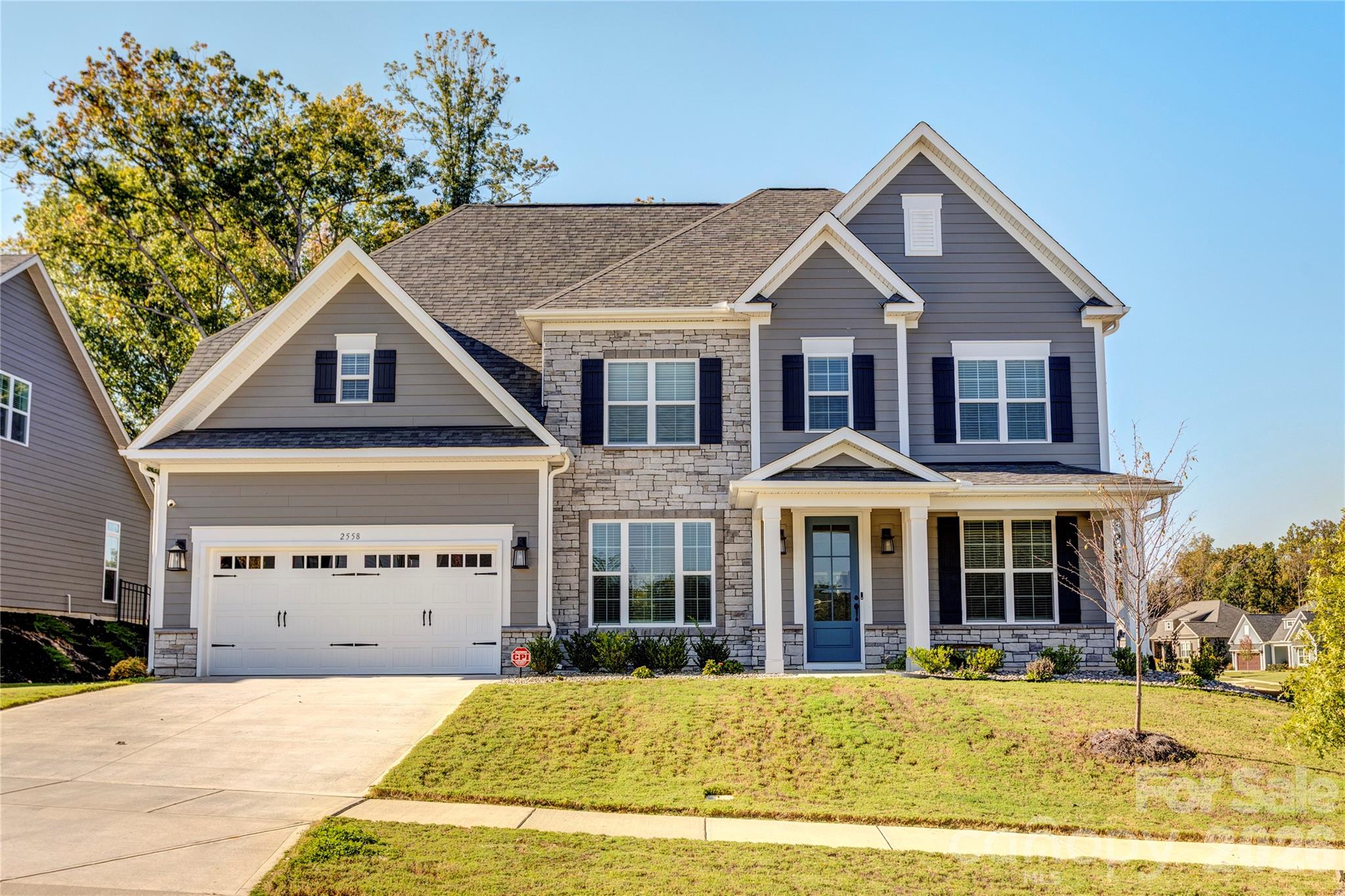 2558 Red Hill Street 51
