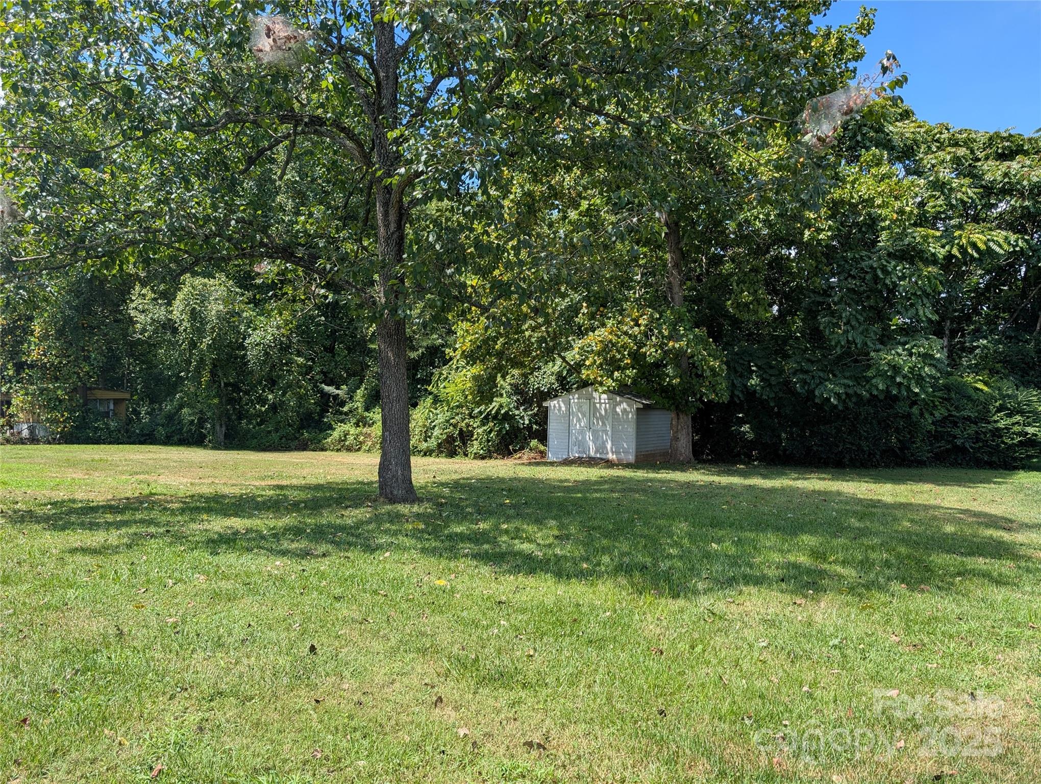 862 Bethesda Road 13