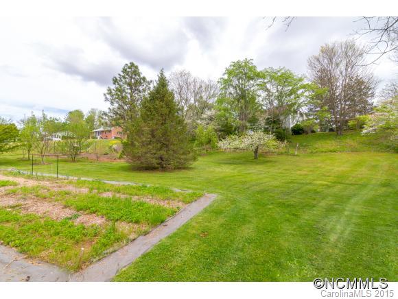 Haw Creek - Residential