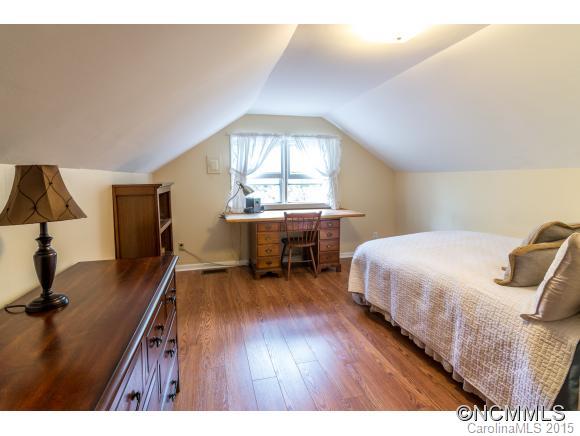 Haw Creek - Residential