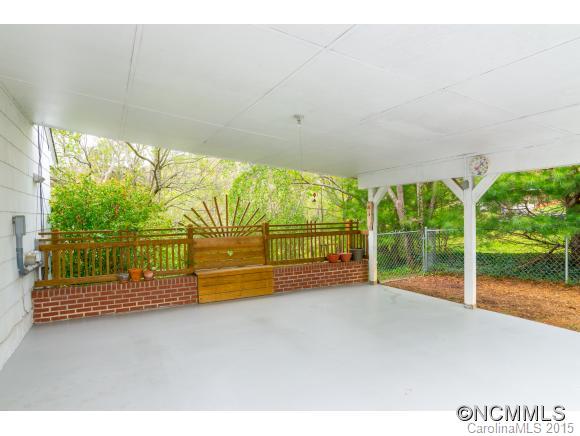 Haw Creek - Residential