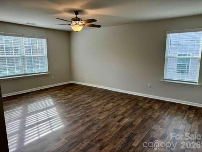 Falls Cove at Lake Norman - Residential