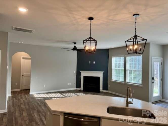 190 Tackle Box Drive