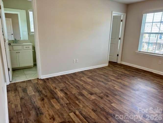 Falls Cove at Lake Norman - Residential