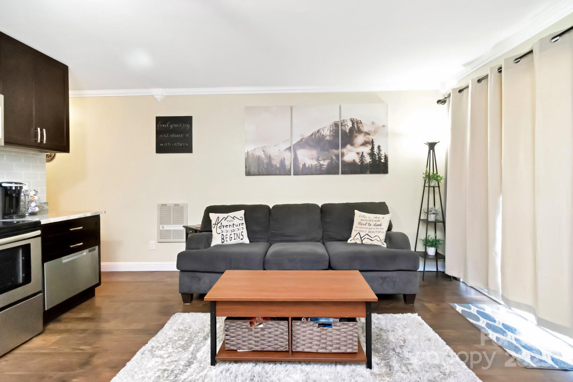 Pinnacle Inn - Residential