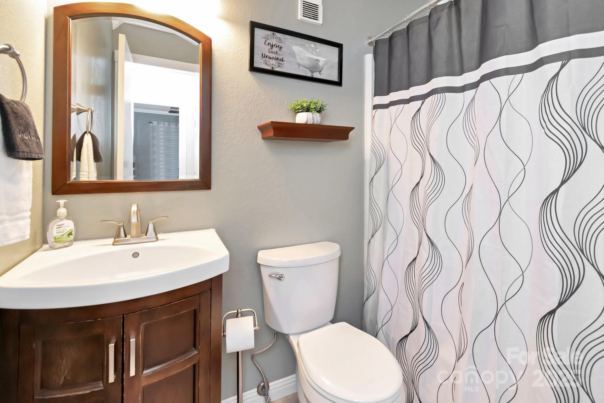 Pinnacle Inn - Residential