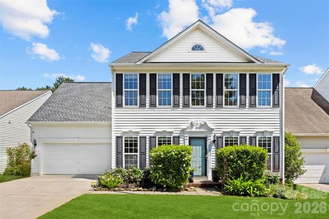 Photo of 11719 Royal Castle Court, Charlotte, NC 28277 (MLS # 4390240)