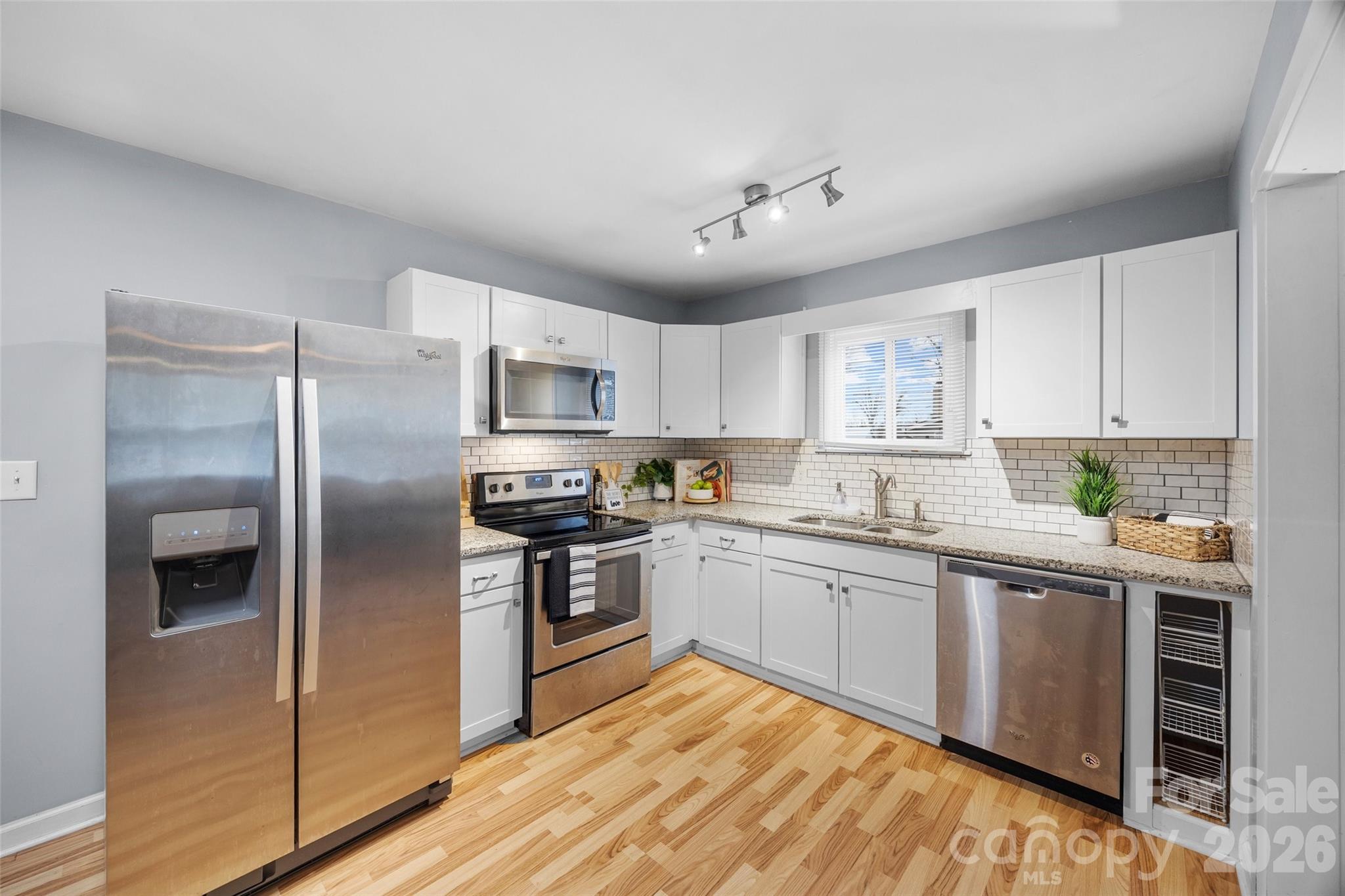 Wandawood Acres - Residential