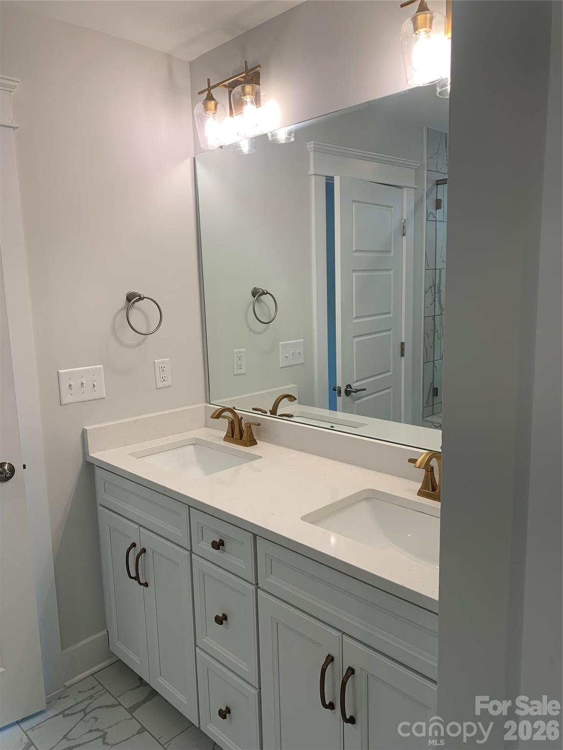 Mckee Grove - Residential