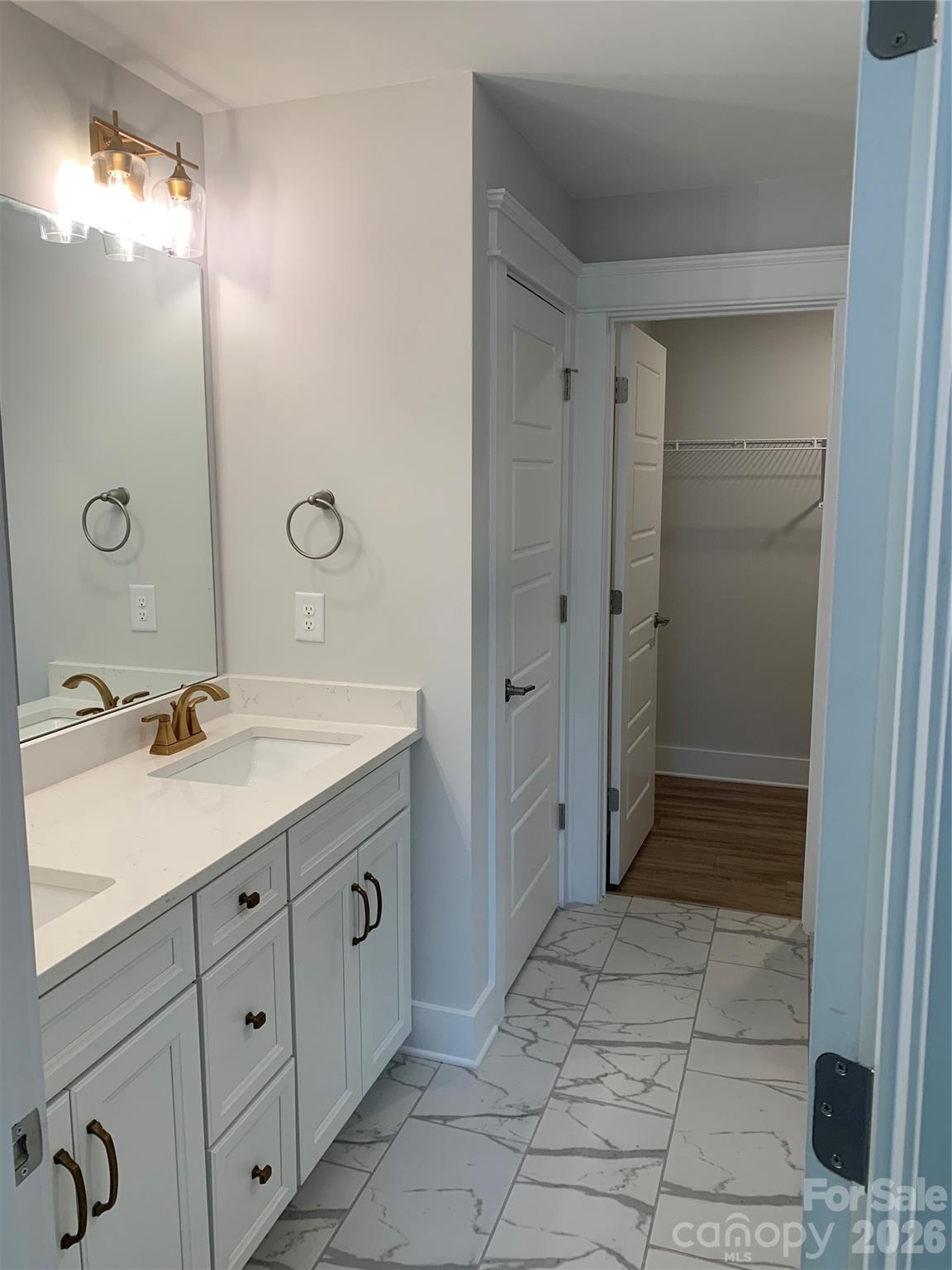 Mckee Grove - Residential