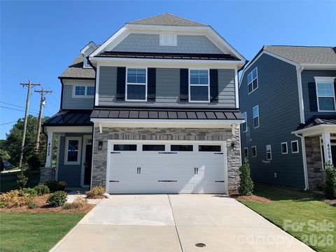 Photo of 4005 Belle Landing Road, Charlotte, NC 28270 (MLS # 4371155)