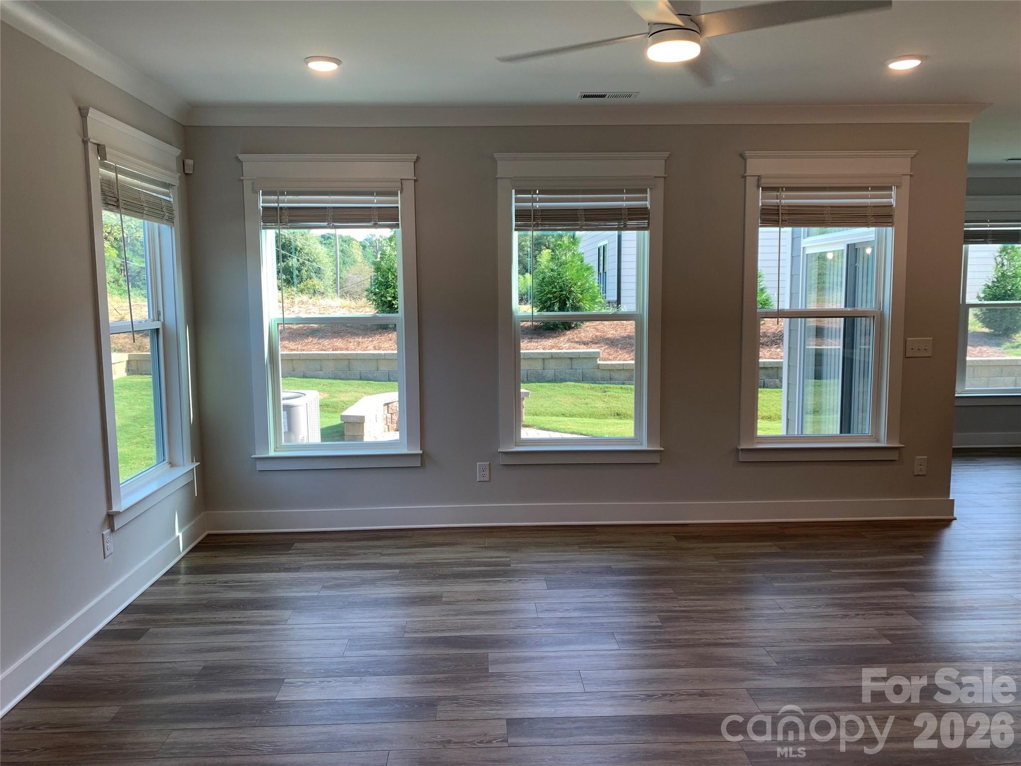 Mckee Grove - Residential