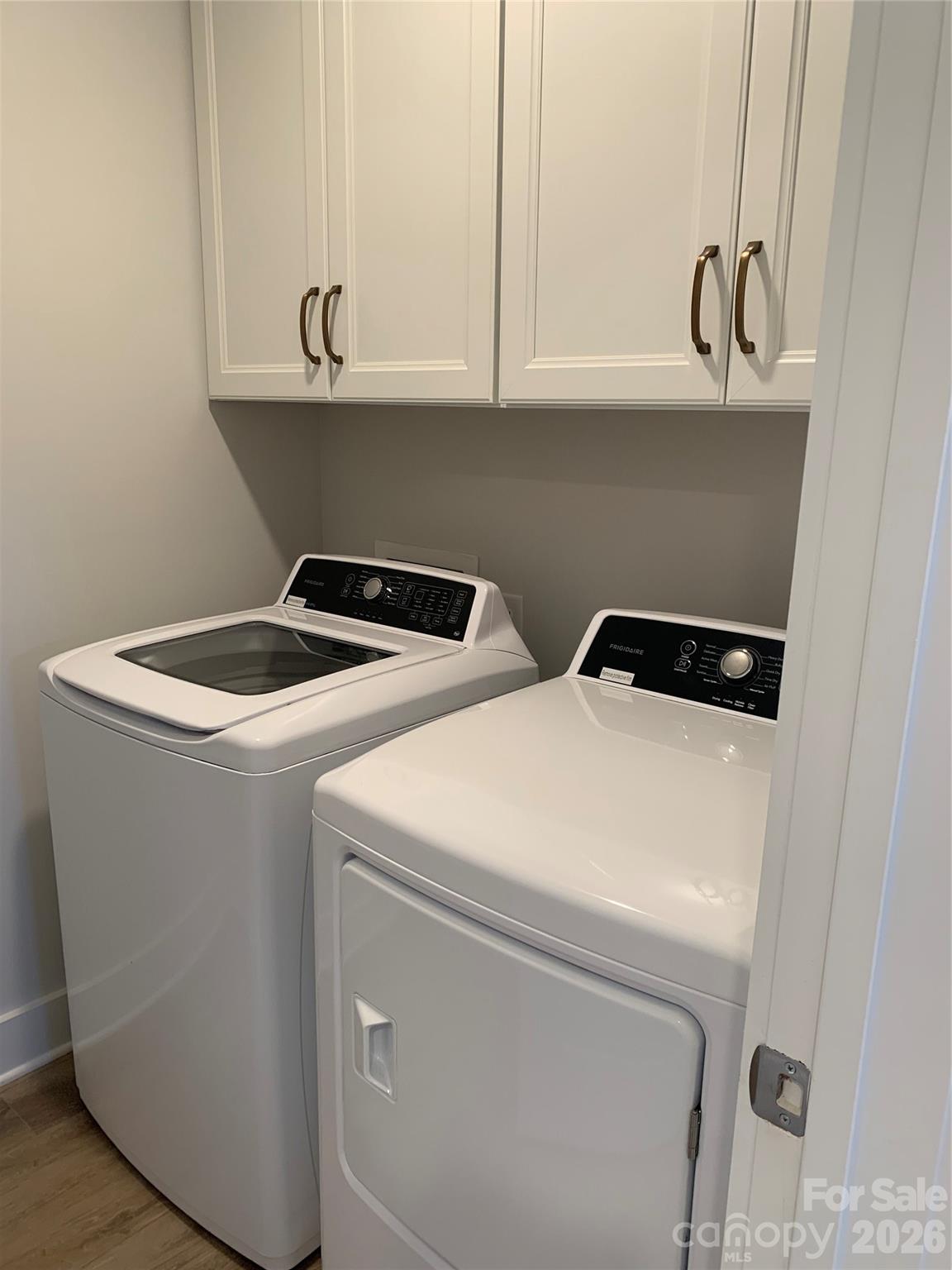 Mckee Grove - Residential