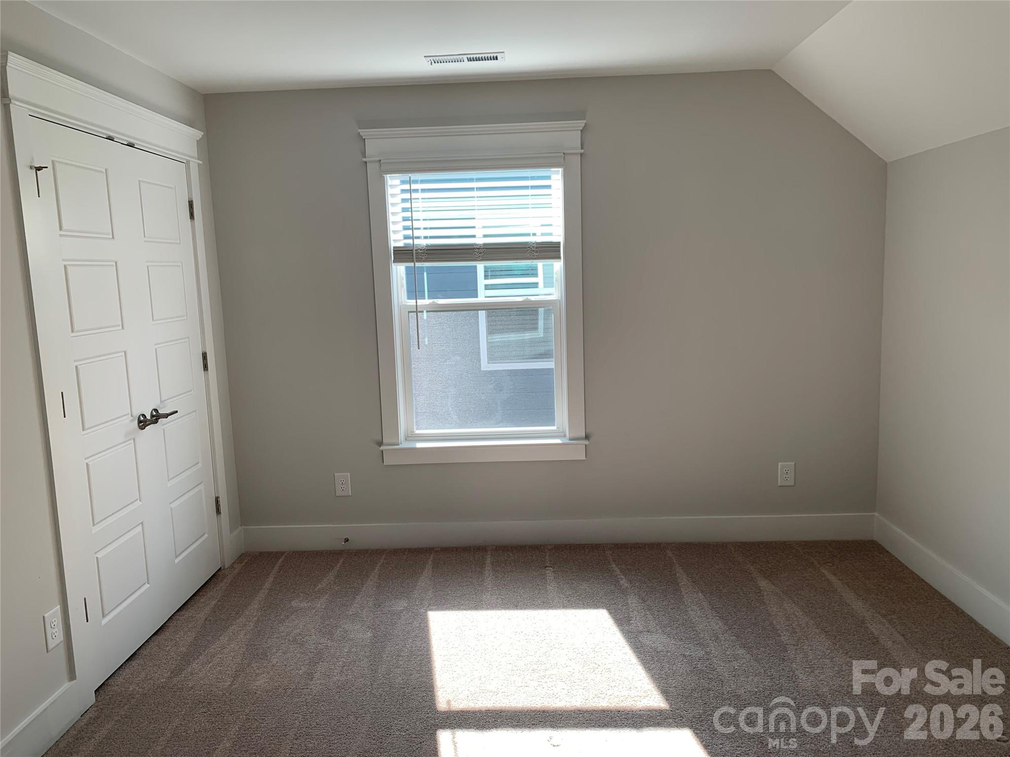 Mckee Grove - Residential