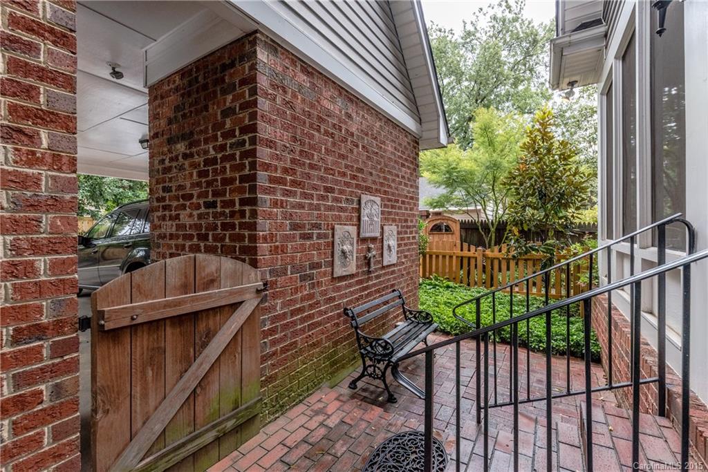 Elizabeth - Residential