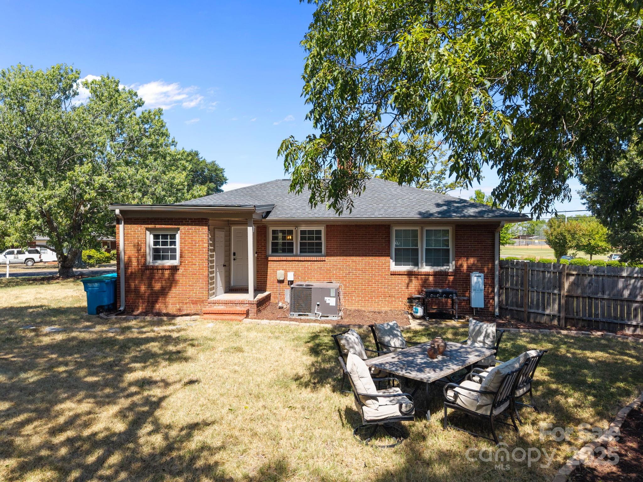 Ridgecrest - Residential