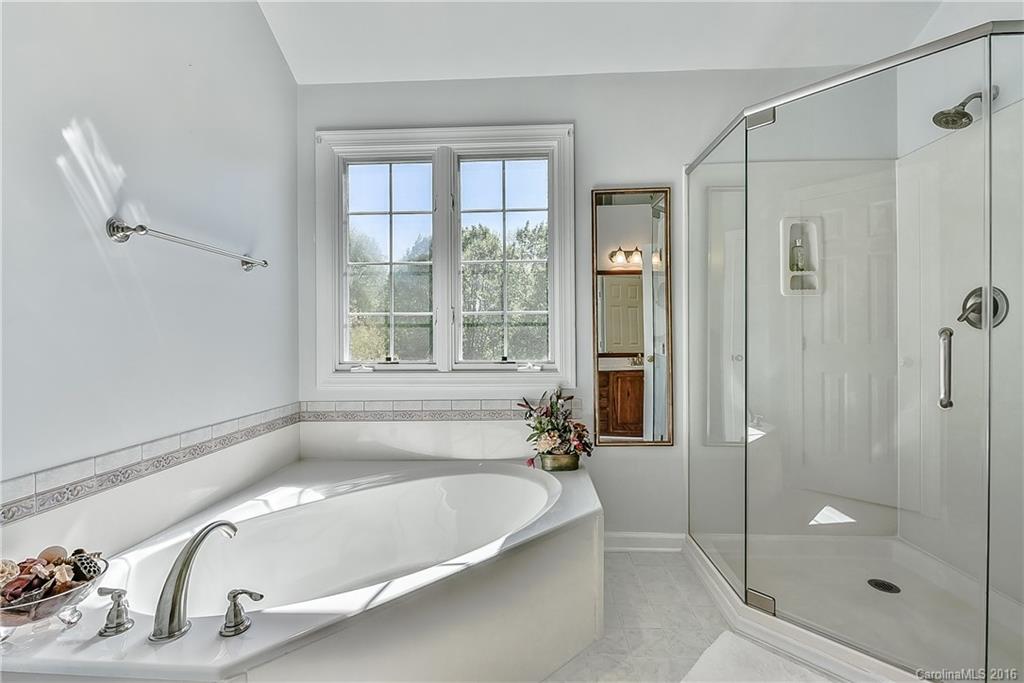 Hunter Oaks - Residential