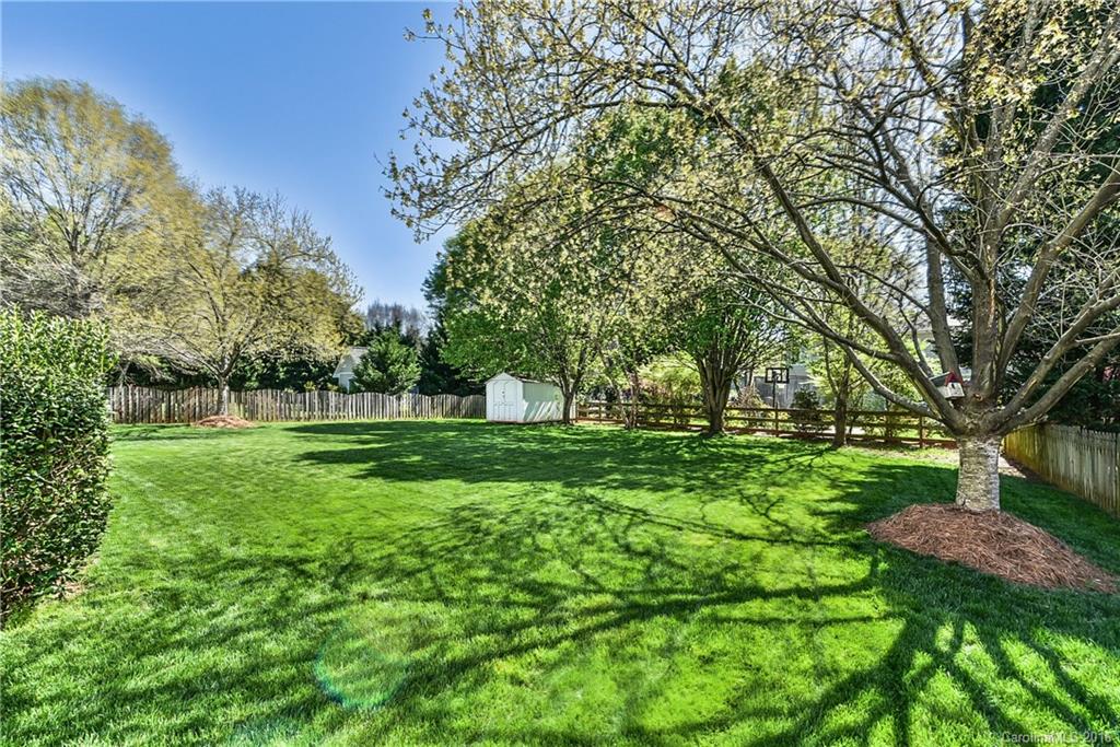 Hunter Oaks - Residential