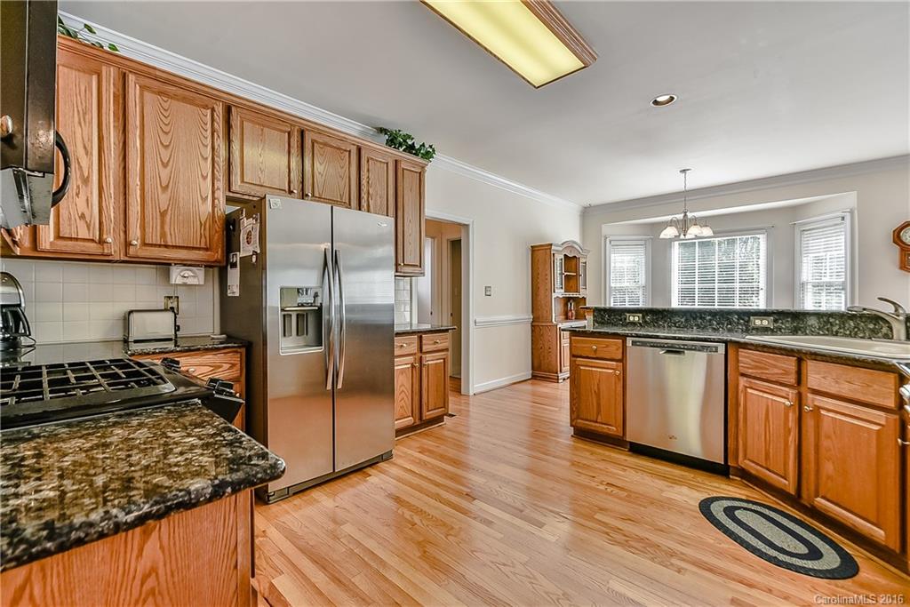 Hunter Oaks - Residential