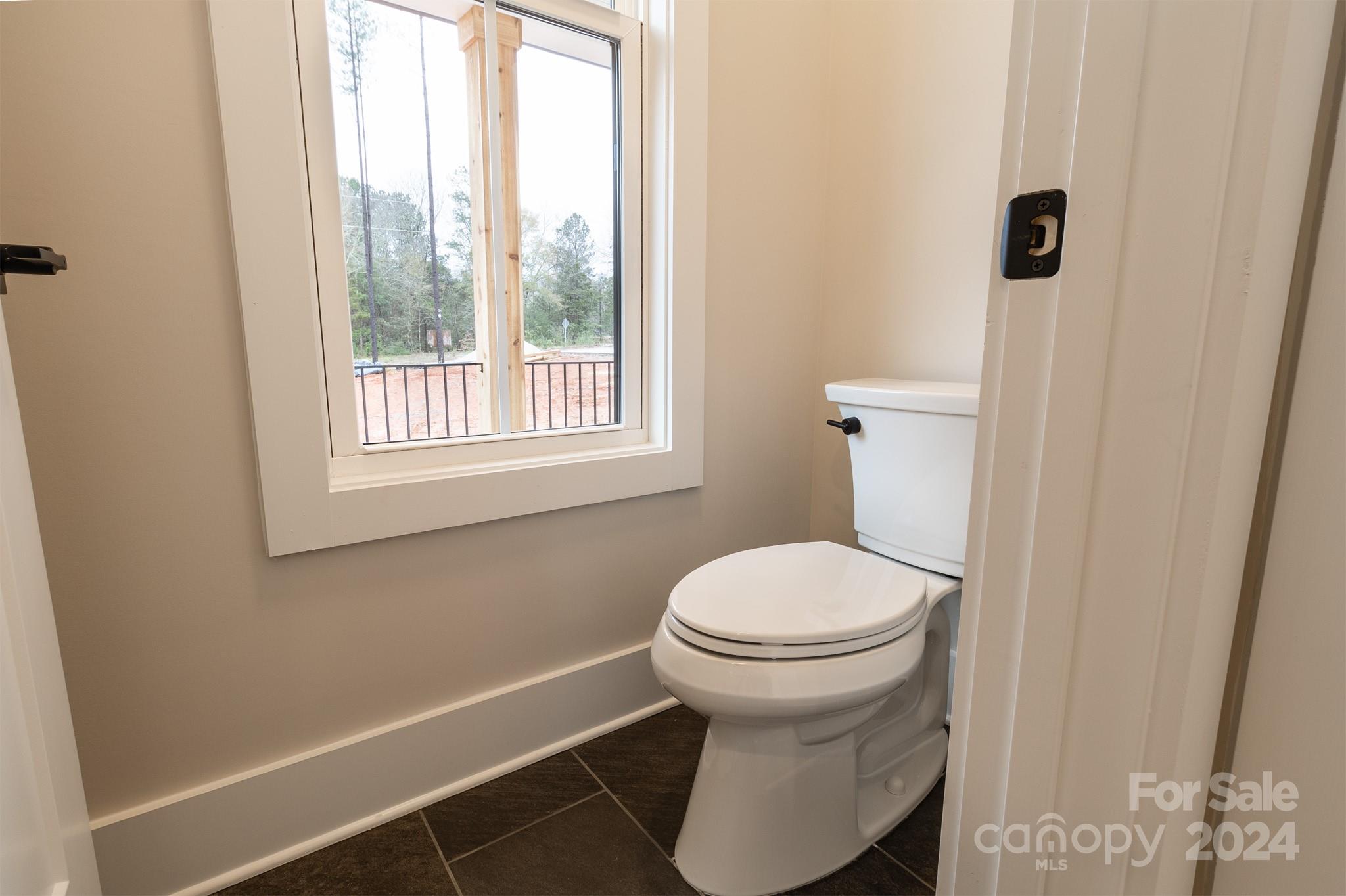 Royal Pines - Residential