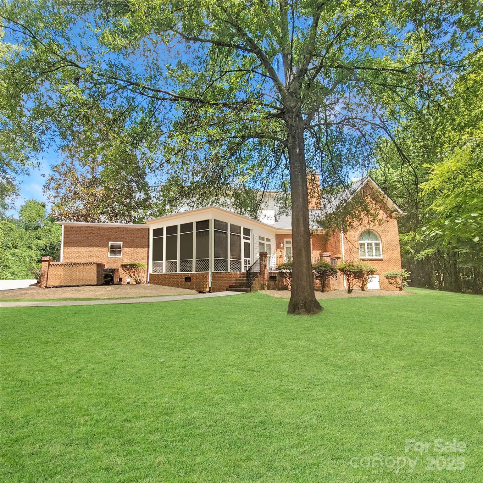 7000 Old Providence Road