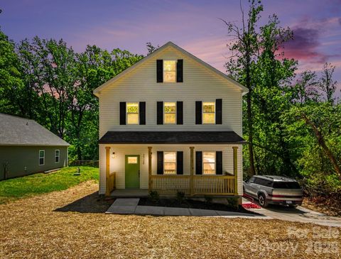 Photo of 2728 Crawford Avenue, Gastonia, NC 28052 (MLS # 4370969)