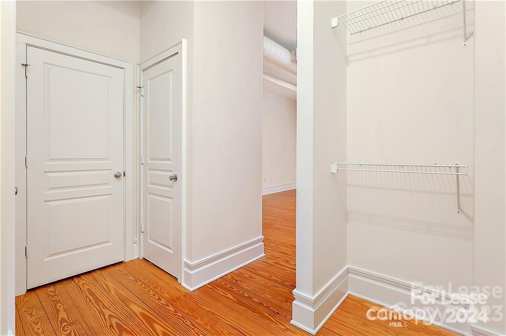 Elizabeth Lofts - Residential Lease