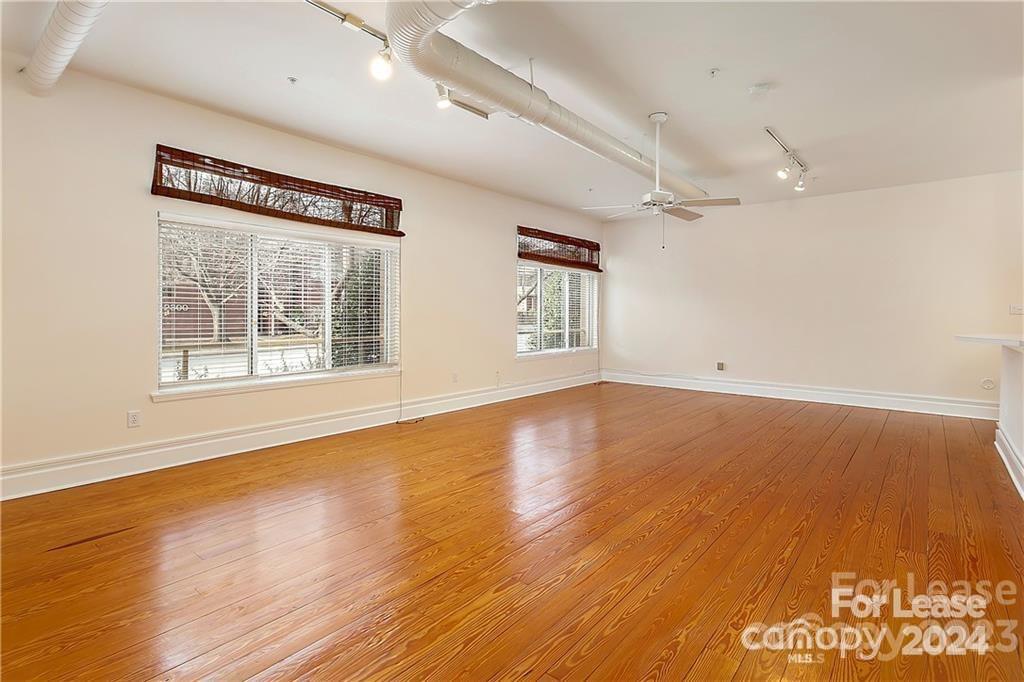 Elizabeth Lofts - Residential Lease