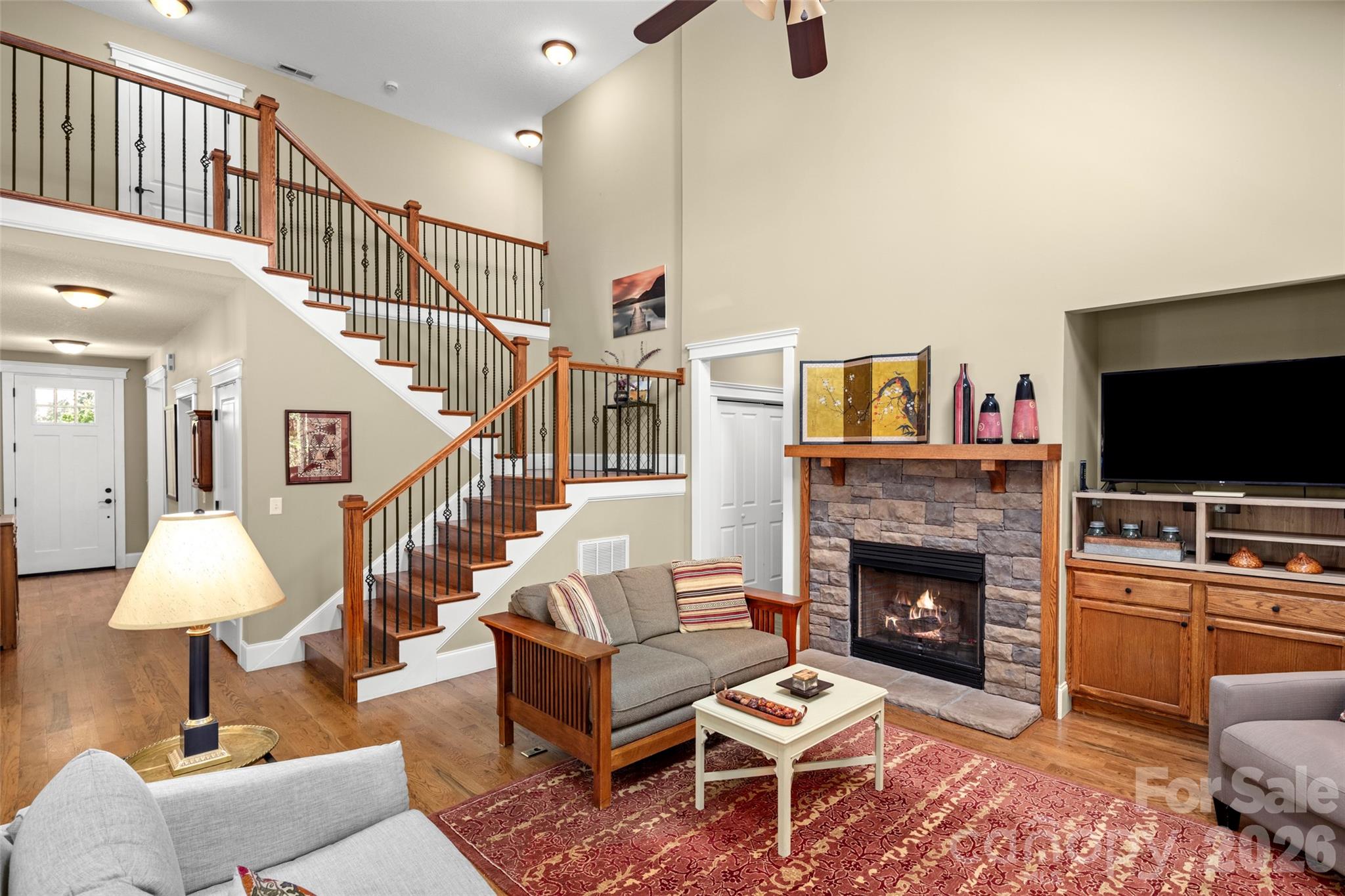2 Ayr Court