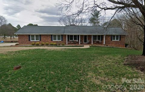 3039 Longwood Drive Shelby NC 28152