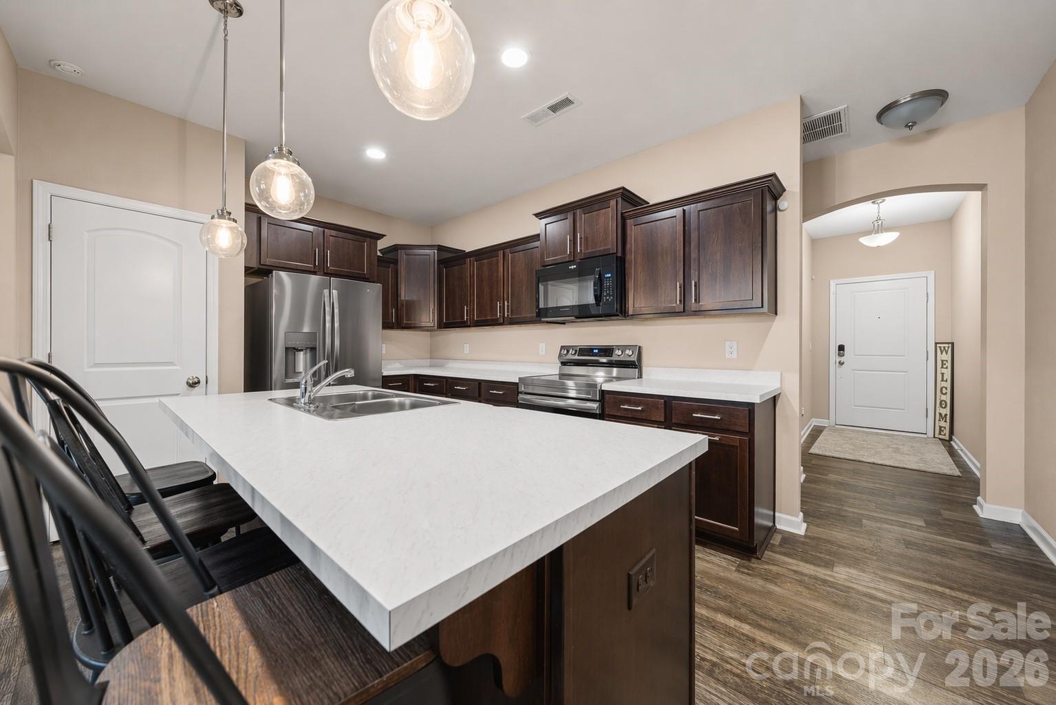 Newport Lakes - Residential