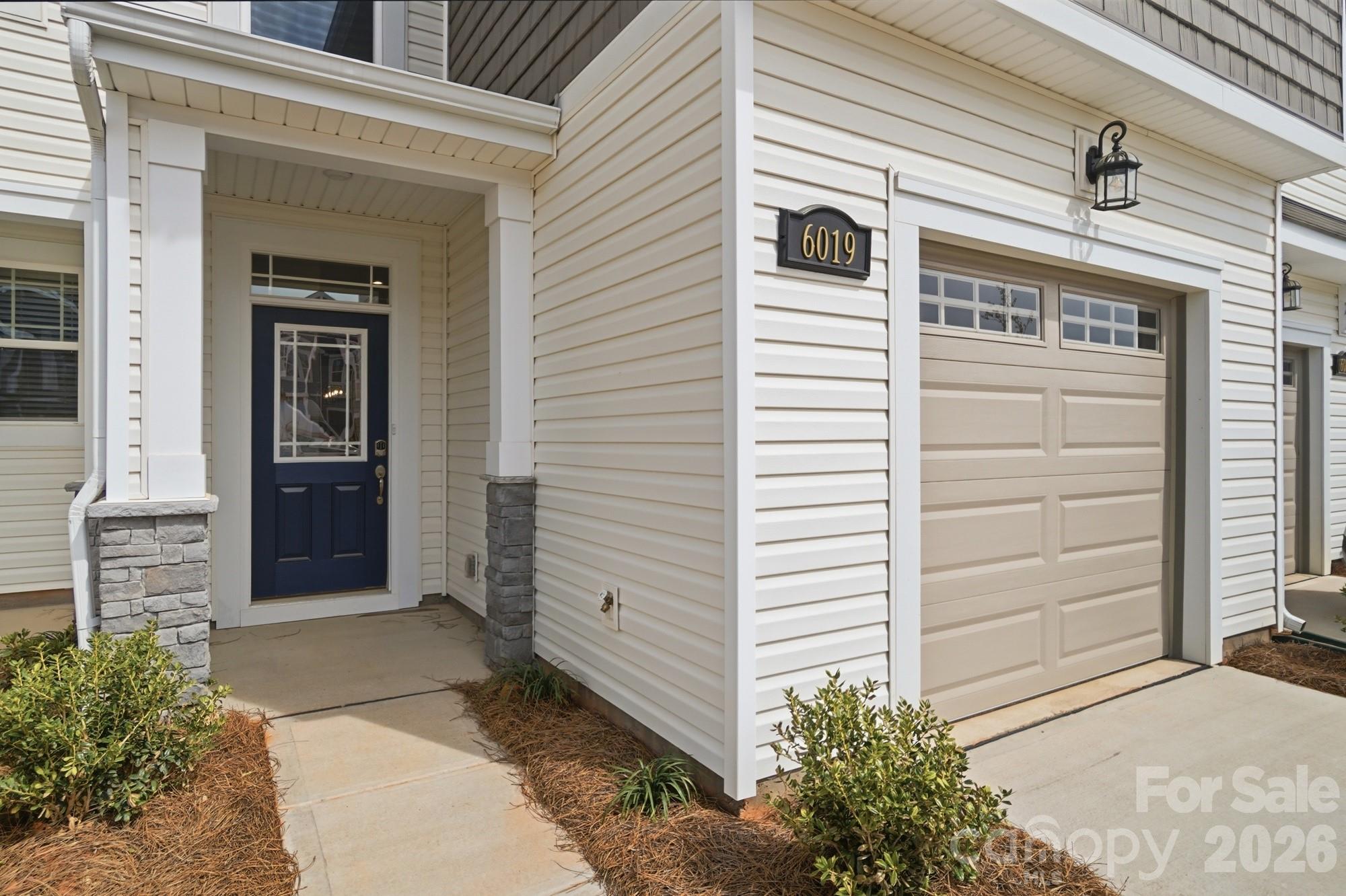 6019 Mallow Crossing Lane