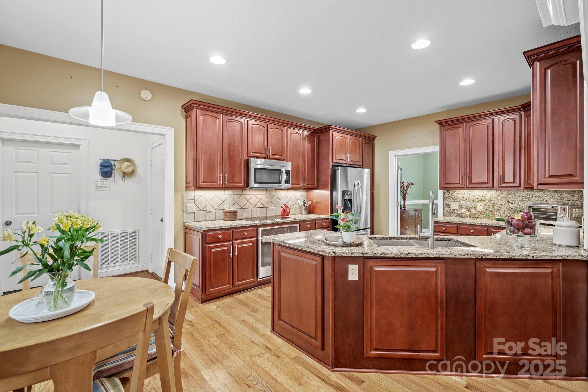 Avery Park - Residential