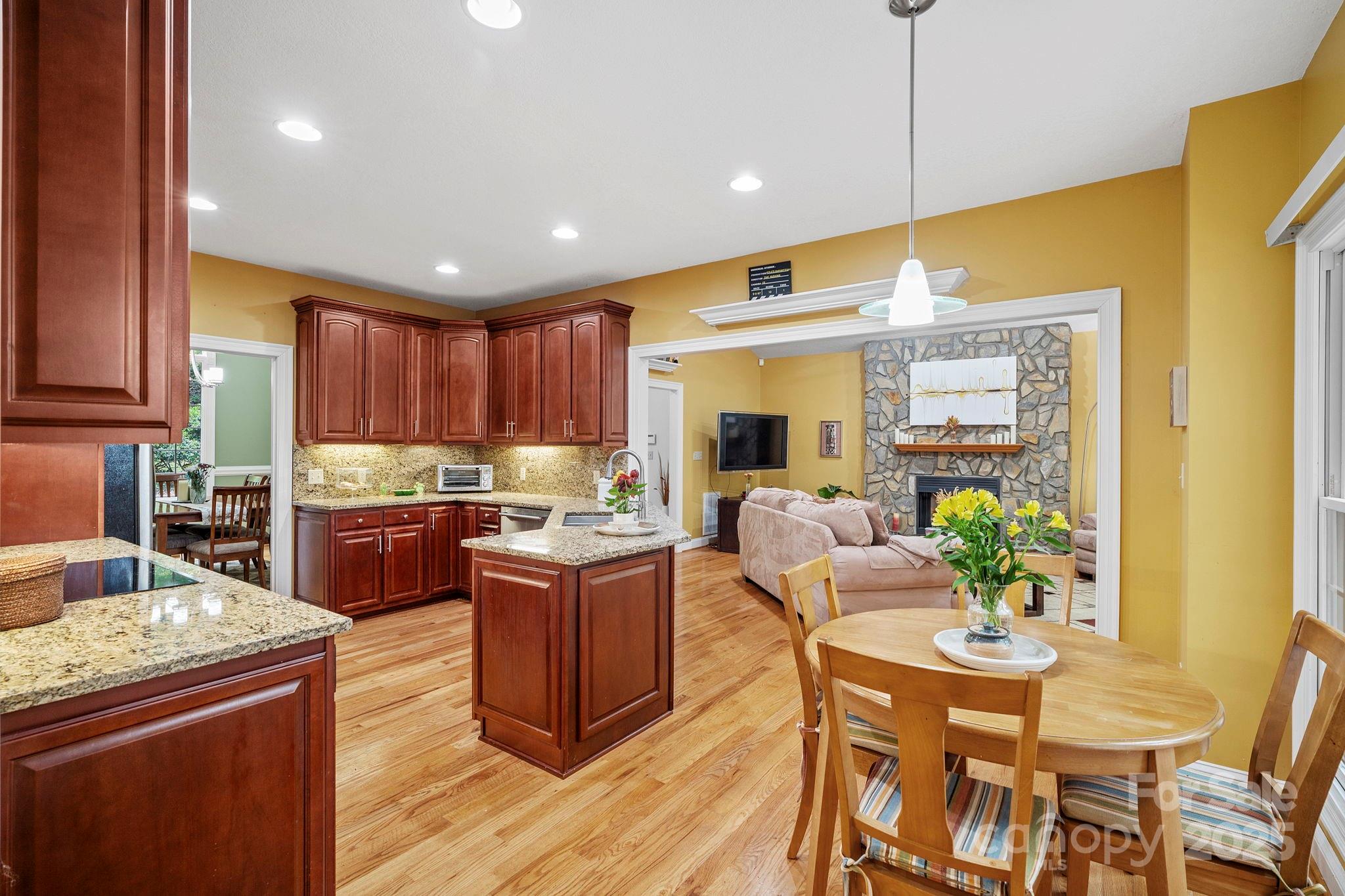 Avery Park - Residential