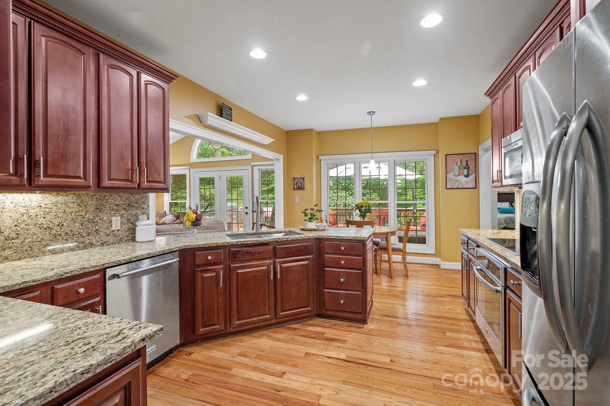 Avery Park - Residential