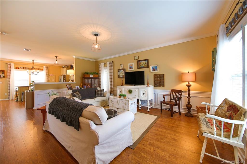 Regal Manor - Residential
